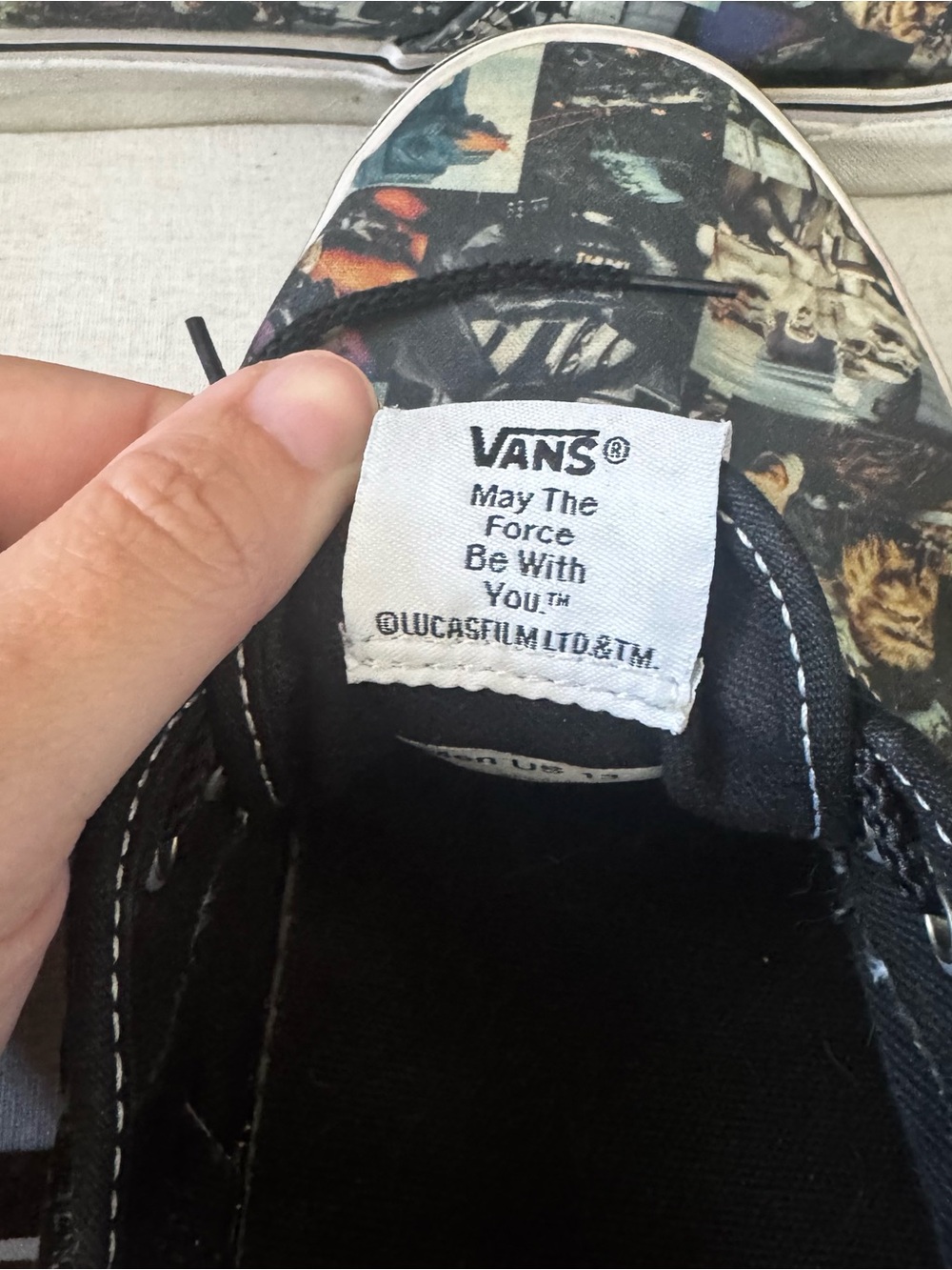 Vans Star Wars Graphic Era Sneaker in Black/White - Picture 5 of 5